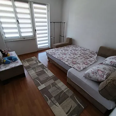 Vikend Kuca Konjic Βίλα Ivisovo Greblje