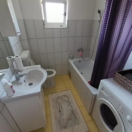 Vikend Kuca Konjic Vila